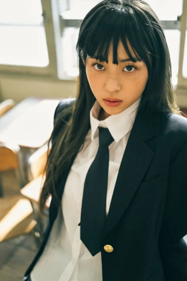 ガールズグループ「VVS」、最初のメンバーリウォンを公開...異国的なビジュアルに注目