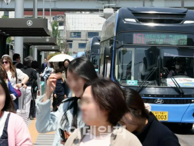 Serikat pekerja bus kota Seoul memasuki negosiasi upah akhir
