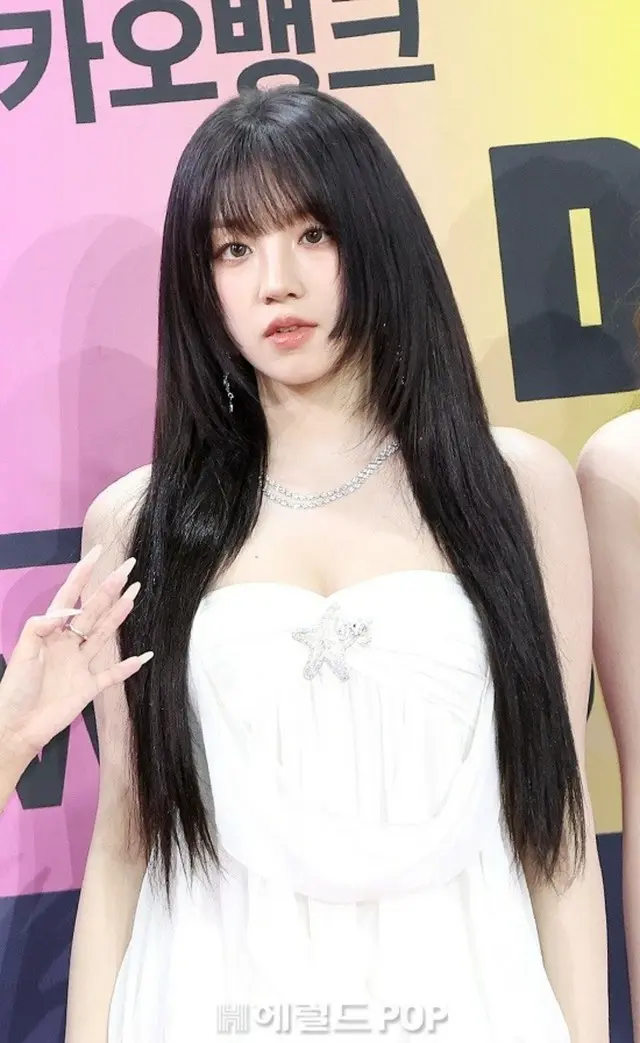 「i-dle」ウギ、ファンをがっかりさせる軽率発言…