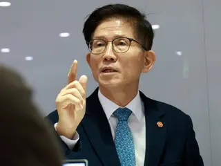 Calon presiden Kim Moon-soo mengkritik keras Lee Jae-myung, dengan mengatakan "seorang penjahat telah 'memakzulkan' kepala Mahkamah Agung" (Korea Selatan)