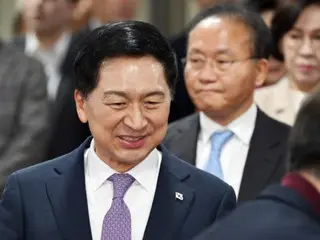 Anggota parlemen partai berkuasa mengkritik rencana "Masyarakat Dasar" kandidat Lee Jae-myung... "Awal musim keruntuhan ekonomi 2" = Korea Selatan
