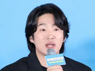 Ahn Jae Hong dari film "Hi.5": "Adegan ciuman dengan Yu A In? Kupikir itu adalah adegan yang menyatukan tim"