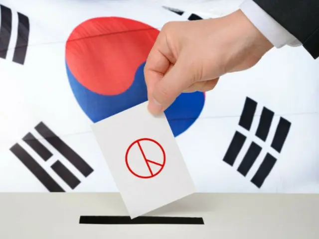 Pemilu presiden Korea Selatan: penyatuan kandidat konservatif telah menghilang secara efektif = Pemungutan suara awal dimulai hari ini (29)