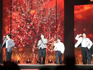 Eunkwang, Minhyuk, Hyung Sik, dan Niel BTOB memenangkan penghargaan "Grup Vokal Terbaik" di ASEA 2025... "Bernyanyi dari hati"
