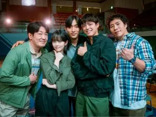 Foto harmonis di balik layar drama baru "Good Boy" antara Park BoGum, Kim Seohyun, dan Lee Sang Yi... Peringatan tawa dikeluarkan