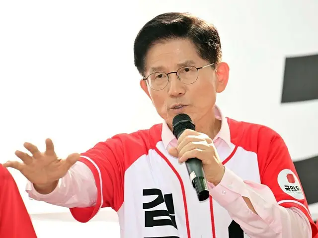 Calon Kim Moon-soo: "Jika Lee Jae-myung, yang 'dipenjara', menjadi presiden, rakyat tidak akan mampu bertahan hidup" = Korea Selatan