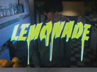 BAEKHYUN (EXO) merilis video musik untuk "Lemonade" dari mini album ke-5-nya