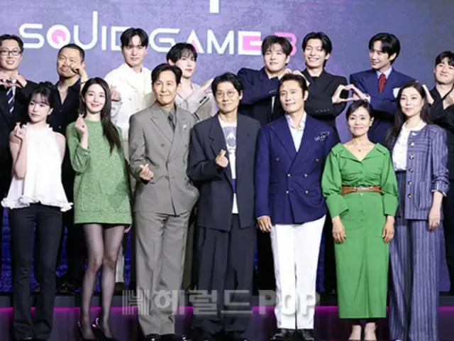 [Foto] Lee Jung Jae & Lee Byung Hun, Lim Siwan, Kang HaNeul dan lainnya menghadiri presentasi produksi "Squid Game Season 3" Netflix