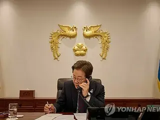 Presiden Lee berbicara dengan Presiden Tiongkok Xi melalui telepon; kesepakatan dicapai untuk bekerja menuju pengembangan hubungan dan mencapai perdamaian di Semenanjung Korea