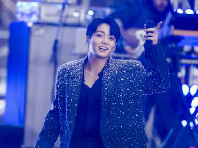JUNG KOOK BTS, baru dua hari keluar dari militer... muncul sebagai tamu kejutan di konser J-HOPE