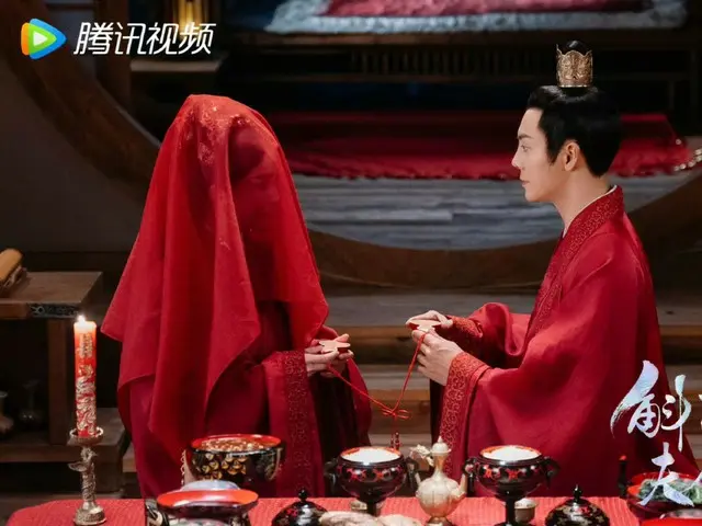 <Drama China SEKARANG> "Lady Huozhu: Tears of Pearls" Episode 35, Fang Haishi dan Fang Zhuo menghabiskan malam pernikahan mereka bersama = Sinopsis dan spoiler