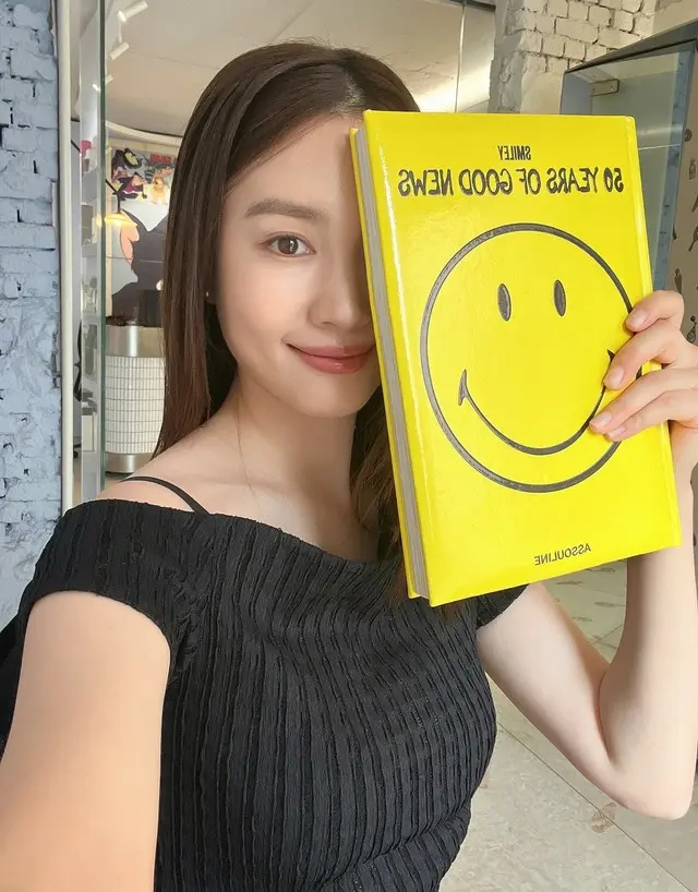 俳優ナムグン・ミンの妻チン・アルム、背が高くてカッコいいのに「清純美貌」まで