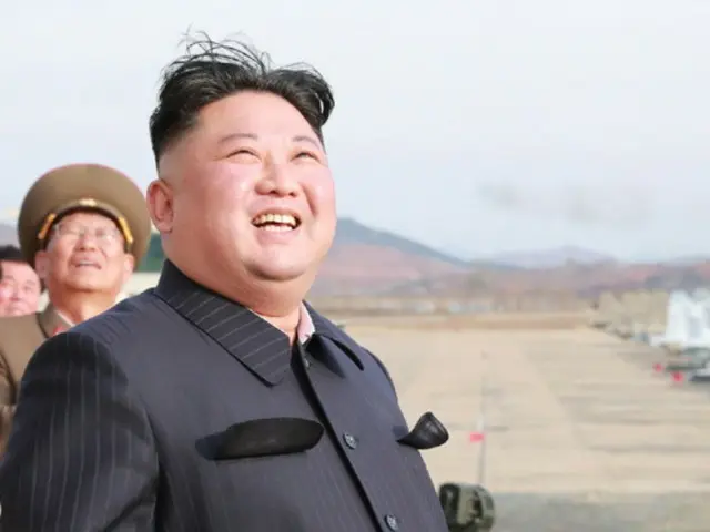 Kim Jong Un memeriksa pabrik amunisi... "Tingkatkan produksi peluru baru untuk peperangan modern" = Korea Utara