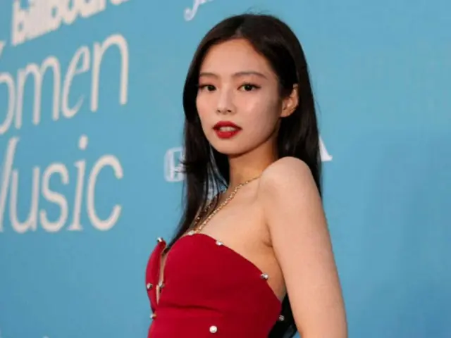 JENNIE (BLACKPINK) memenangkan gugatan terhadap pria dan penerbit yang secara keliru mengklaim sebagai ayah kandungnya dan bahkan menerbitkan buku