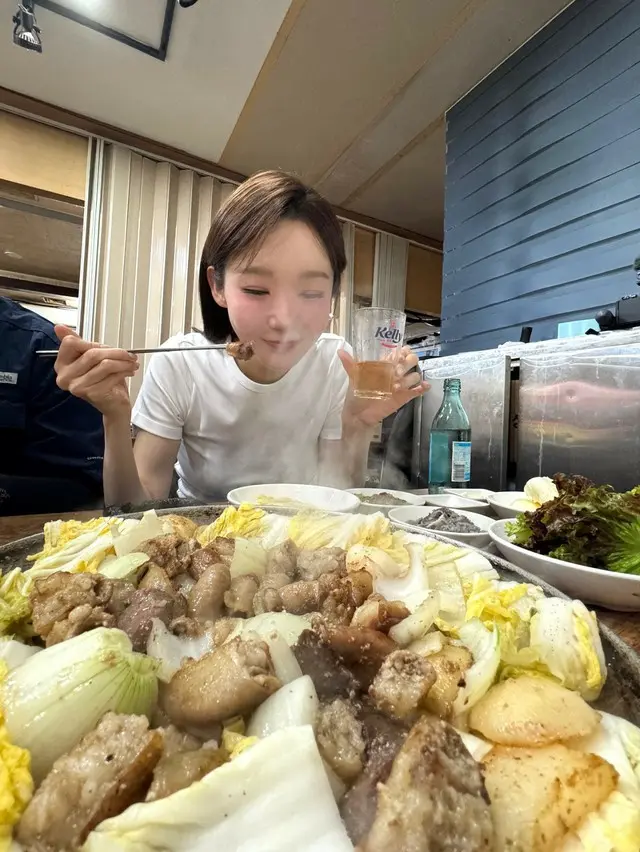 カン・ミンギョン（ダビチ）、こんなに食べても太らない…「きょうも“清純”女神」