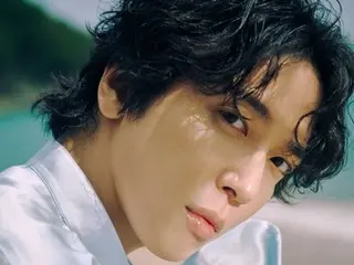 <Wawancara Tanya Jawab> Jung Yong Hwa CNBLUE merilis mini album ke-3 untuk merayakan ulang tahun debut solonya yang ke-10... "Saya ingin dikenang sebagai artis yang terus berkembang"
