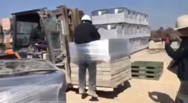 外国人労働者をフォークリフトに縛り付け…加害者「普段から親しい関係」＝韓国