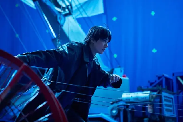 俳優イ・ミンホの映画復帰作、「全知的な読者の視点から」…46万人が見た！