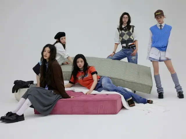 「ILLIT」、本日(1日)ソフィー・パワーズのフィーチャーリングバージョン「jellyous」をリリース