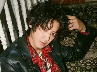 Sikap dewasa CHANYEOL EXO terhadap kehidupan dalam mini album keduanya "Upside Down"