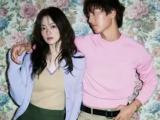Song Joong Ki dan Chun Woo Hee dari drama baru "My Youth" memancarkan suasana segar dan sedih dari cinta pertama pasangan mahasiswa... Pemotretan pasangan terungkap
