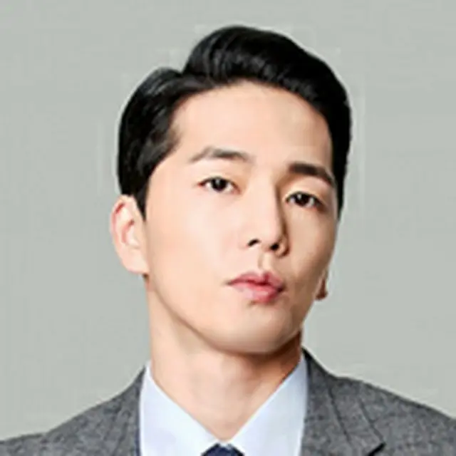 Lee Hyun Jin（カン・ドンハ）