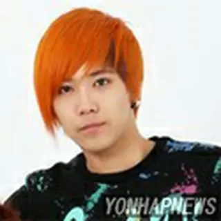 Lee Hong Ki（FTISLAND）