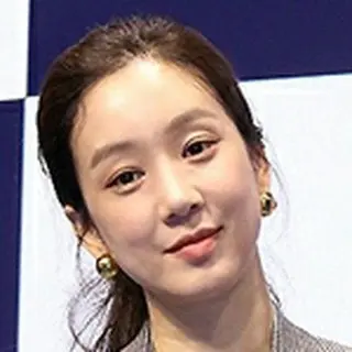 Jung Ryeo Won