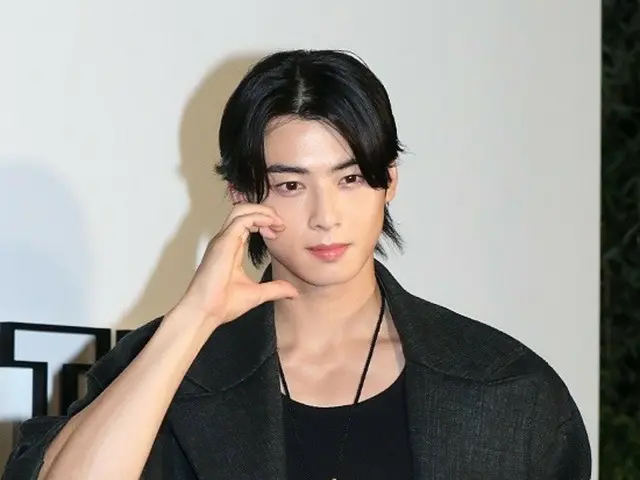 [Foto] “ASTRO” Cha Eun-woo berpartisipasi dalam “Pameran Perayaan Lady Dior”… Pipi jenius dengan wajah berbentuk hati