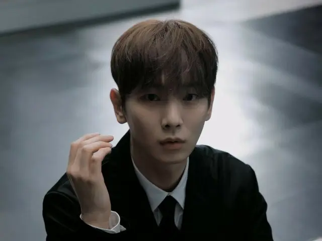 "SHINee" KEY, di mana kamu di akhir pekan? …Magang KEY yang terjebak di perusahaan pada Jumat Abadi (dengan video)