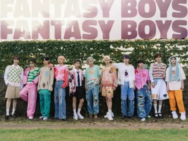 "FANTASY BOYS" muncul di gravure sampul majalah terkenal Inggris "Vanity Teen"... Juga termasuk wawancara