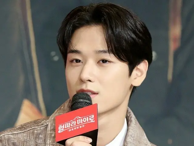 ``THE BOYZ'' Jooyoung menempati peringkat pertama untuk ``penyanyi pria yang terlihat bagus dengan jas hujan musim gugur''... Juara 2 adalah Ha Sung-woong, Juara 3 adalah ``ASTRO'' Cha Eun-woo