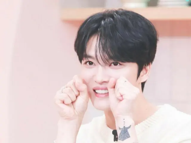 Jaejung, jika itu aegyo, serahkan padaku! ...Ceramah tentang aegyo di depan junior?