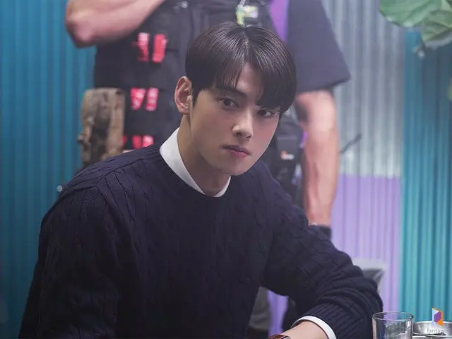 Cha Eun Woo mengungkap cuplikan di balik layar dari episode pertama “Wonderful Days”… “Hari ini seperti [Cha Eun Woo]”