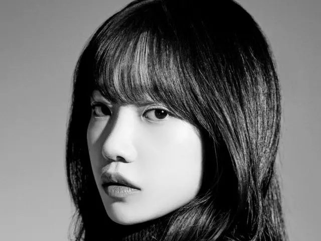 JO YU RI (dari IZONE) merilis profil baru... Penuh suasana dewasa dengan segala koordinasi hitam