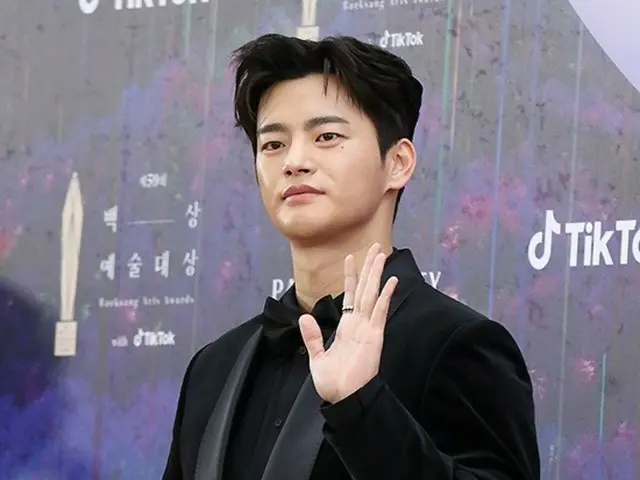 Fan cafe Seo In Guk "Cookie" menyumbangkan uang sponsor kepada Korea Heart Foundation untuk memperingati ulang tahunnya