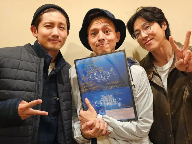 “TVXQ punya tiga anggota? Changmin “TVXQ” merilis tiga adegan dengan “teman” Shinnosuke Mitsushima dan Yunho!