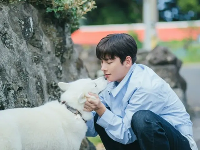 Drama baru "Welcome to Samdalli" yang dibintangi aktor Ji Chang Wook merilis potongan gambar... Seorang anak desa yang sederhana