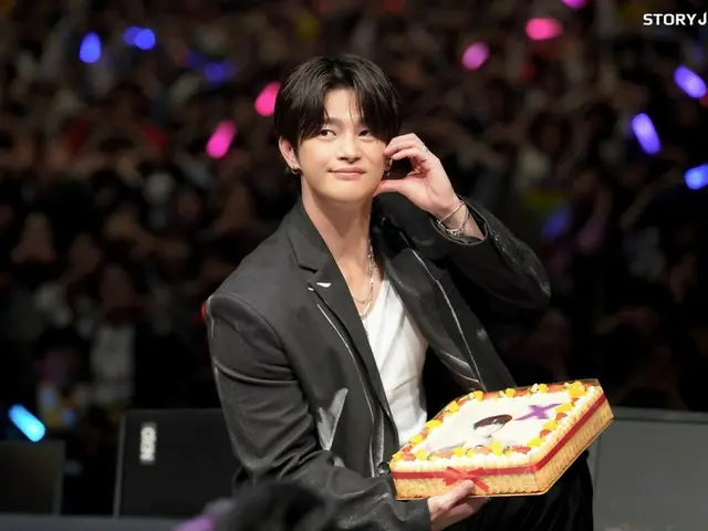 Seo In Guk mengungkap di balik layar konser penggemar memperingati 10 tahun debutnya di Jepang! …“Waktu bahagia yang dihabiskan bersama 7.400 orang”