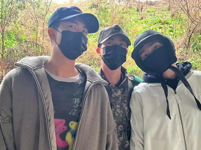 JIN dan J-HOPE “BTS” mengambil cuti untuk mengantar RM dan V yang bergabung dengan militer… “Hati-hati dan jangan sampai terluka”