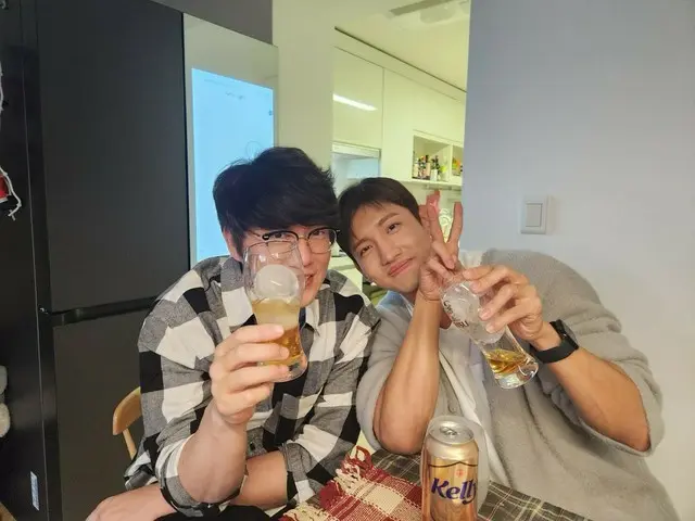 Changmin “TVXQ” mengumumkan bahwa dia muncul di konten YouTube Sung Si Kyung… “Tolong sering-seringlah menontonnya”