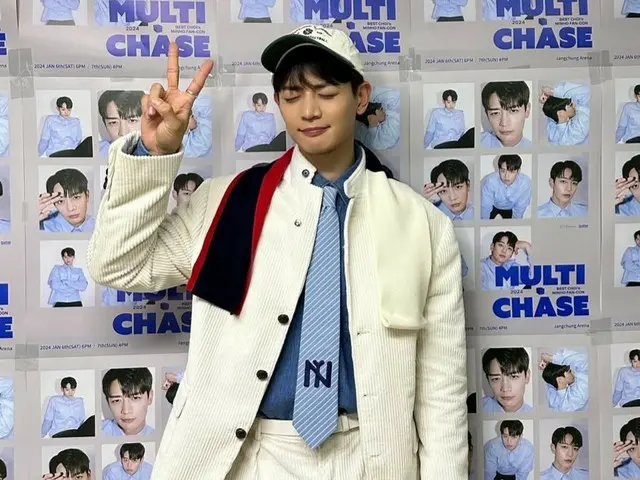 Minho SHINee sukses menyelesaikan konser penggemarnya yang berlangsung selama 2 hari