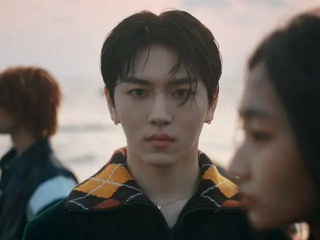 Kino "PENTAGON" memulai aktivitas solonya setelah mandiri... Merilis lagu baru "Fashion Style" pada tanggal 8 dan juga merilis klip musik (termasuk video)