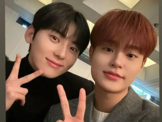 Hwang Min-hyun merilis dua gambar dengan Lee Dae Hwi (AB6IX)... “Kamu adalah orang dewasa yang luar biasa sekarang.”