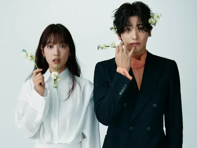 Pemotretan dan wawancara pasangan Park Sin Hye dan Park Hyung Sik "Doctor Slump" dirilis... Apa chemistry antara keduanya yang bermain bersama untuk pertama kalinya dalam 11 tahun?