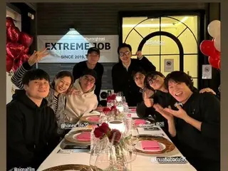 Dari aktor Ryu Seung Ryong hingga Gong Myung hingga Lee HoNey, mereka masih bertemu lima tahun setelah perilisan film "Extreme Job"