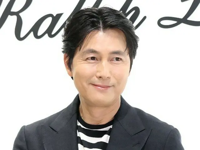 [Foto] Aktor Jung Woo Sung, Lee Jin Wook, menghadiri acara "Ralph Lauren".