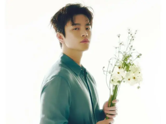 Seo In Guk muncul di sampul edisi peringatan 11 tahun "THE STAR" (dengan video)