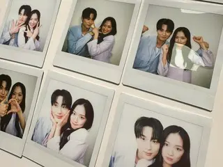 Aktris Kim Hye Yoon merilis dua foto Polaroid dengan "Sungjae" Byeon WooSeok... Penggemar sangat senang dengan foto yang menarik ini