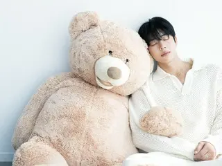 Aktor Chae Jong Hyeop, visual yang menggetarkan hati dalam dua pengambilan gambar dengan beruang lucu